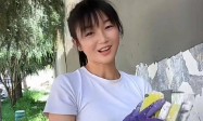 又一位25岁美女网红被曝去世！常穿牛仔裤干活，死因成谜让人唏嘘