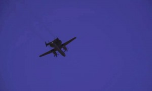 9月3日盛大阅兵官宣！歼-35与东风-27齐上阵，中国军力显现新时代辉煌！