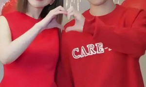 王琳哭诉与儿子关系差，曾被叛逆期儿子扇耳光，一周只打一次电话