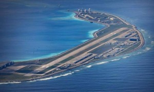 引狼入室，菲邀请美军扩建南海基地，解放军的王炸是时候打了？