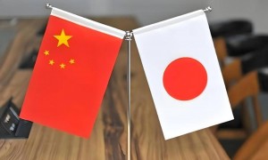 5分钟定胜负！日本民用飞机强闯我钓鱼岛，遭中国直升机强势驱离