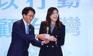 岛内风向大变！赖清德捅了马蜂窝，说到做到的郑丽文，开始收网了