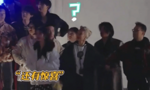 歌手汪峰否认与宁静恋爱，凌晨晒与女友森林北合照：我俩好着呢