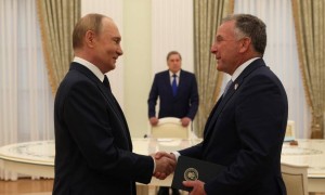 俄军称已控制红军城 时机选择耐人寻味