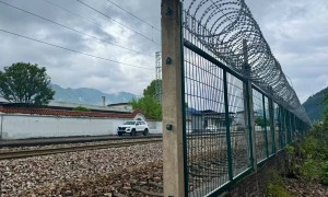 界面调查｜铁路穿村而过：一个湘西村庄与17起火车撞人事故