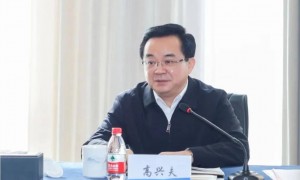 极目政情丨打虎！高兴夫任上被查，上个月还在参加座谈会