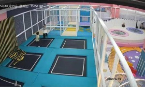 4岁男童喝珍珠奶茶后蹦床窒息身亡,家属质疑奶茶店未张贴明显告示